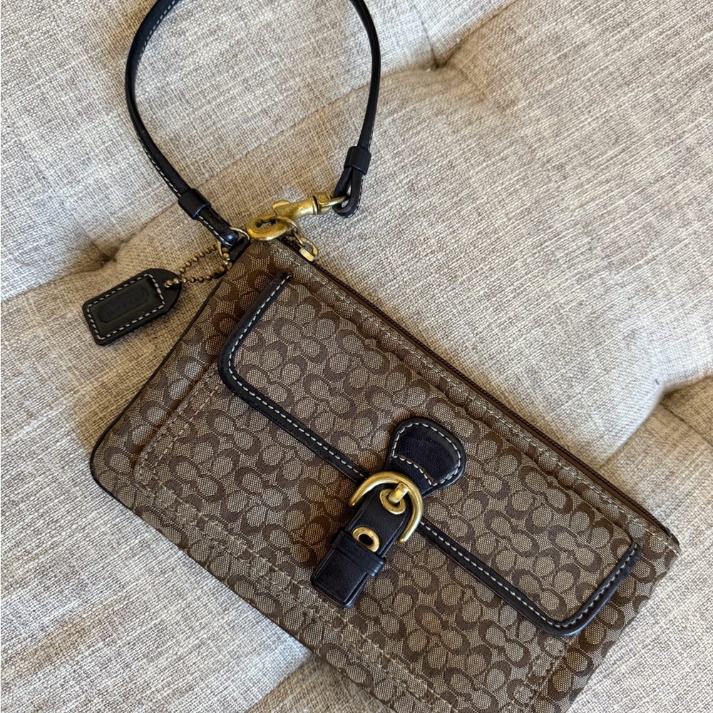 Coach Y2K Vintage Wristlet with Signature Print